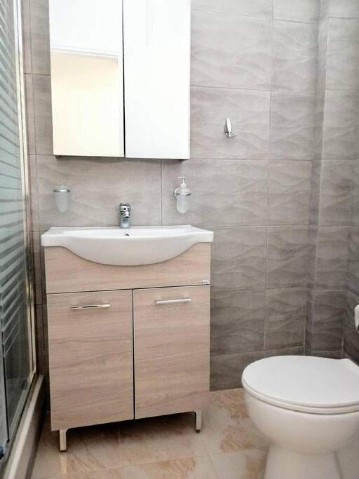 Comfortable Apartment In Acropolis Atene Esterno foto
