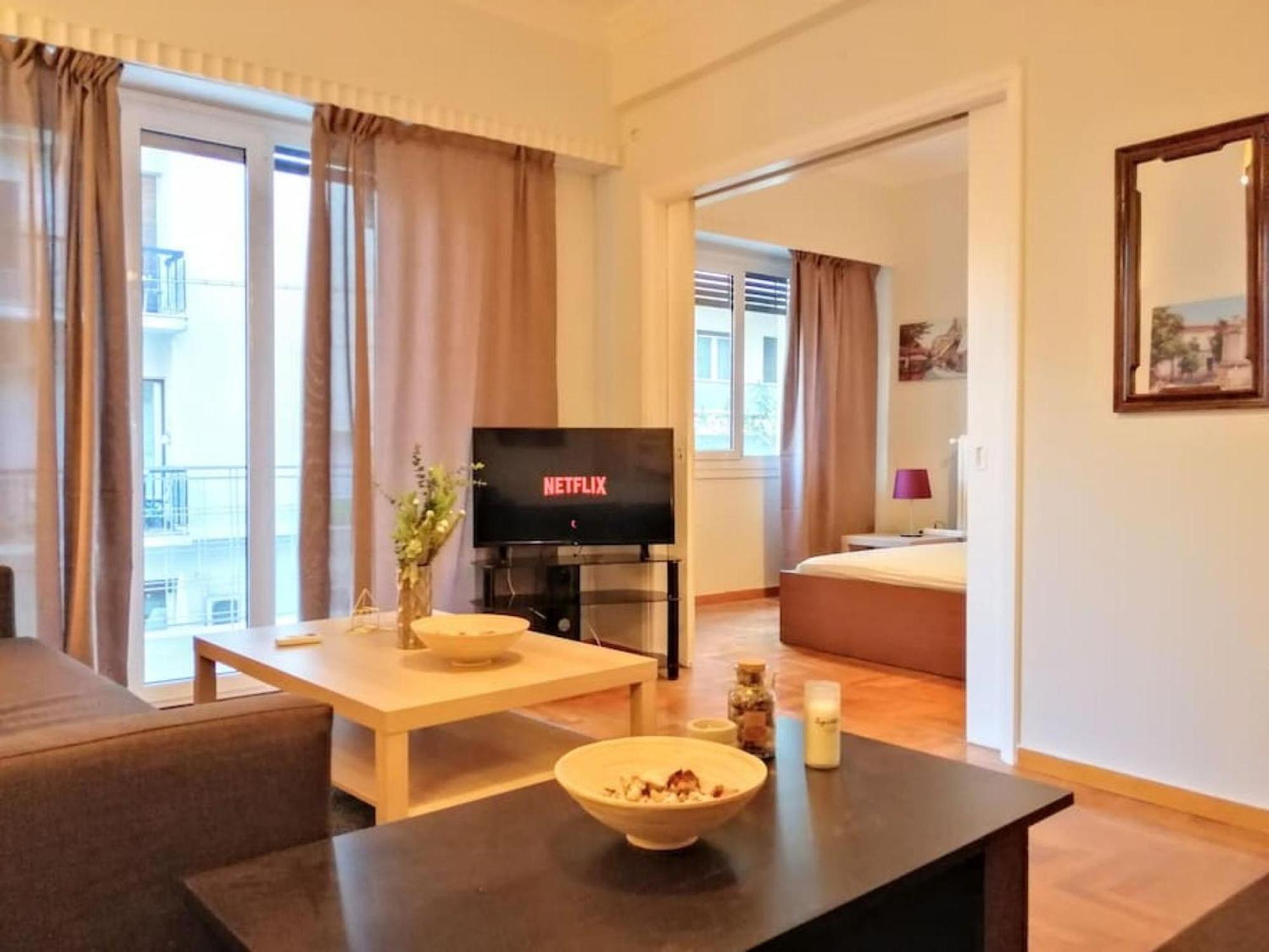 Comfortable Apartment In Acropolis Atene Esterno foto